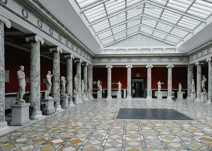 Warm 3br Loft With Exposed Beams