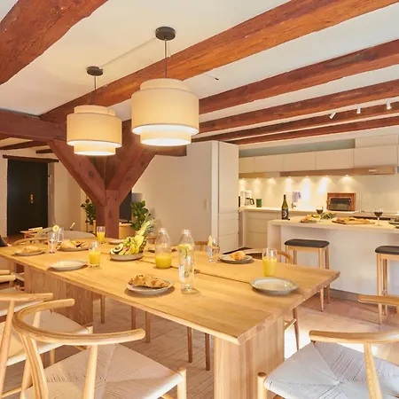 Apartman Warm 3br Loft With Exposed Beams