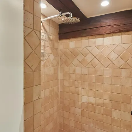 Warm 3br Loft With Exposed Beams Kopenhagen