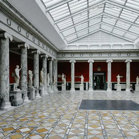 Warm 3br Loft With Exposed Beams