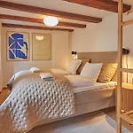 Apartment Warm 3br Loft With Exposed Beams Copenhagen